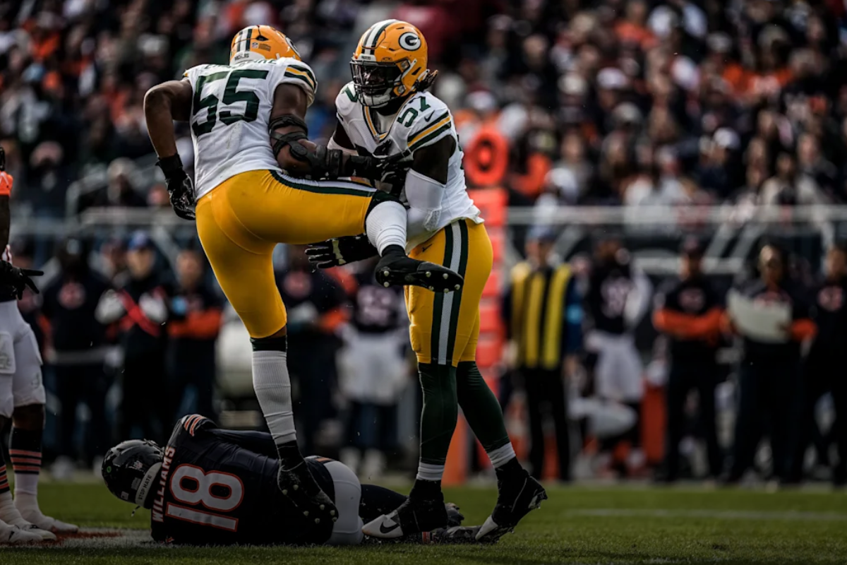 O jogo foi disputado até o último lance, mas Packers volta a vencer o rival e se mantém brigando por vaga nos playoffs.